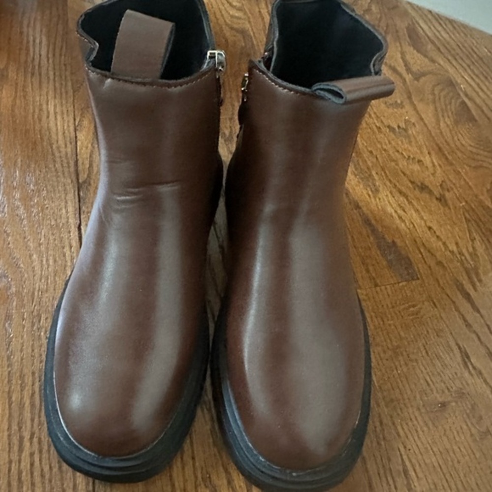 Brown Leather Ankle Boots with Sturdy Soles